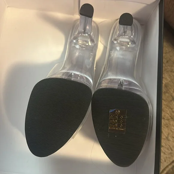 Never worn clear and white pleaser heels - Picture 4 of 5